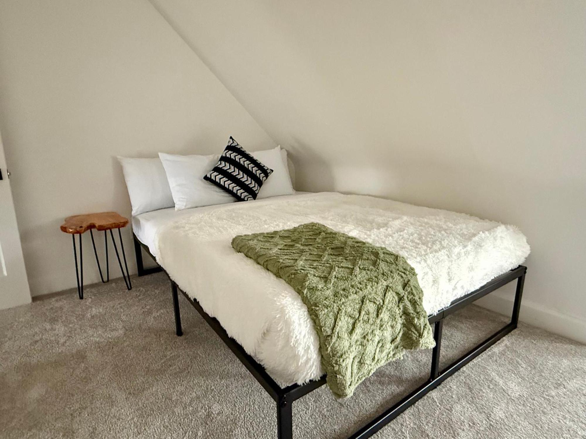 Short North Convention King Bed Free Parking